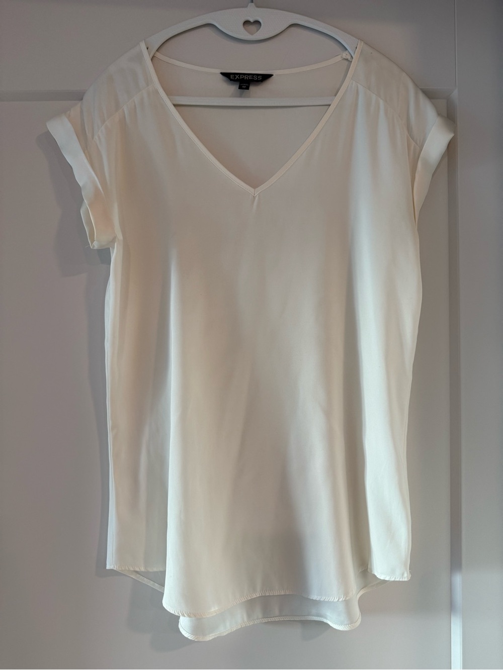 Express Cream V-Neck Short Sleeve Blouse